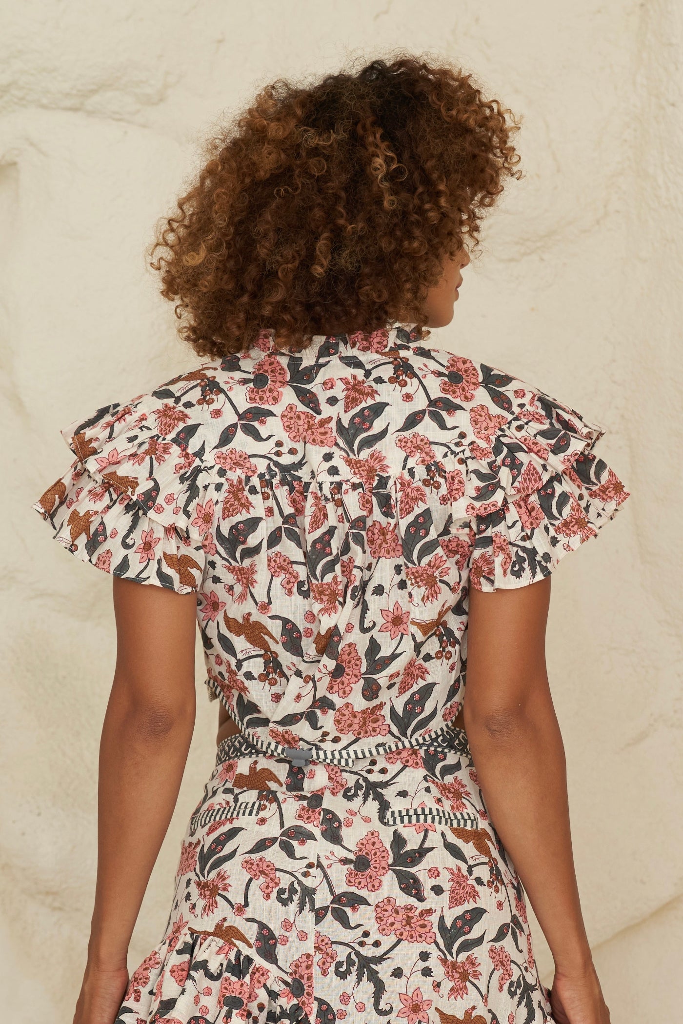 Bird top